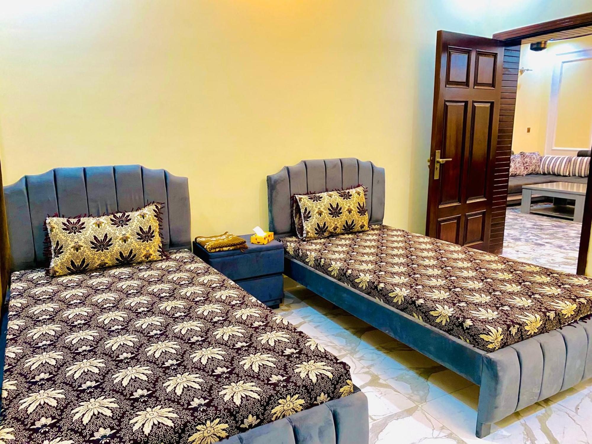 Moonlight Guest House Rawalpindi Luaran gambar