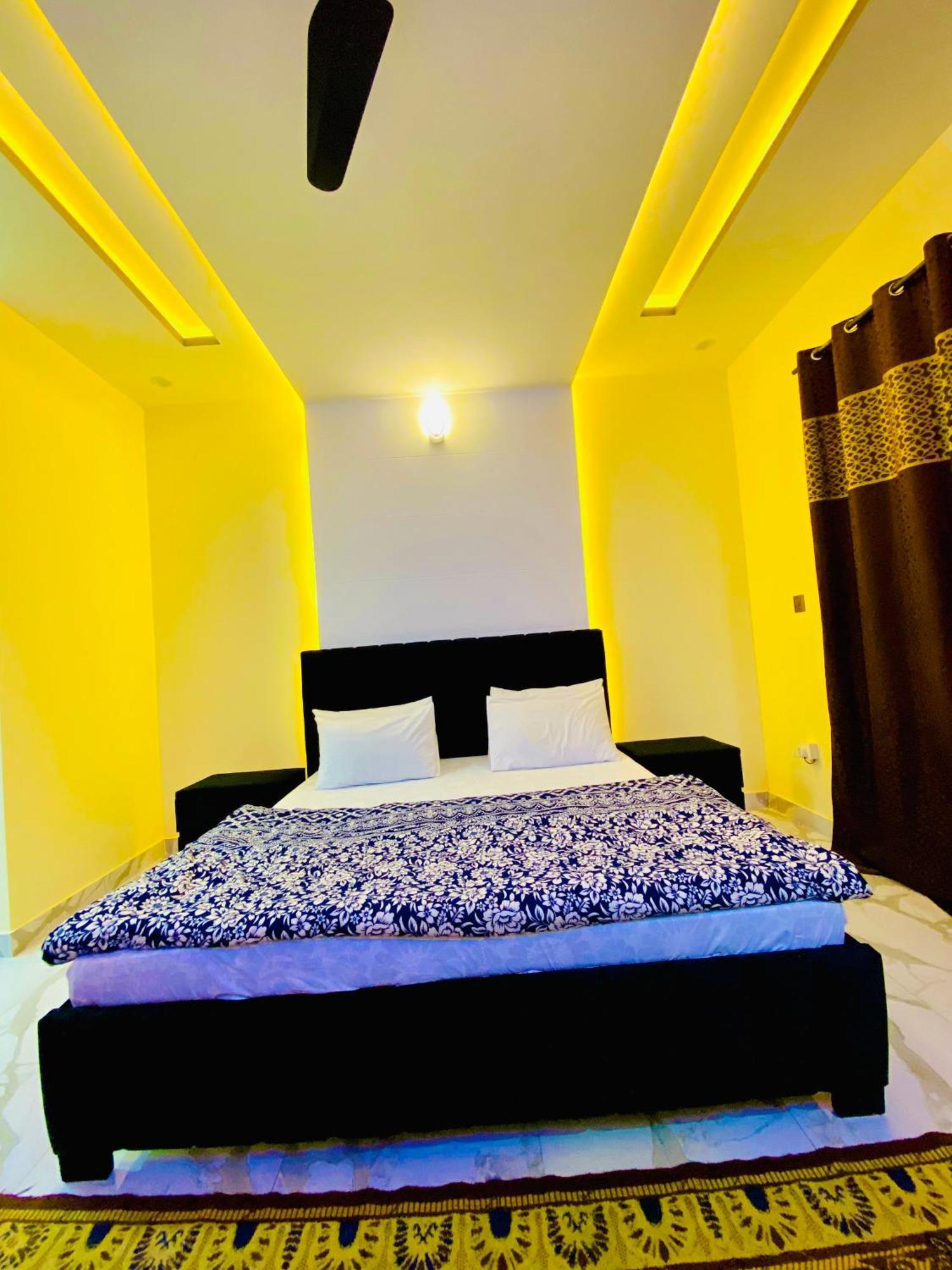 Moonlight Guest House Rawalpindi Luaran gambar