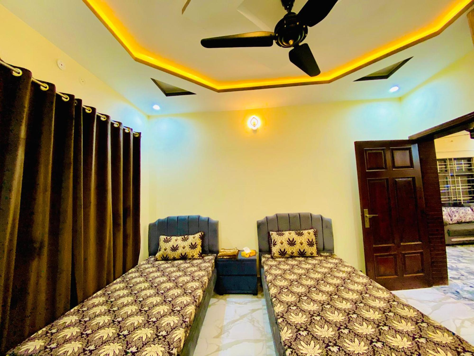 Moonlight Guest House Rawalpindi Luaran gambar