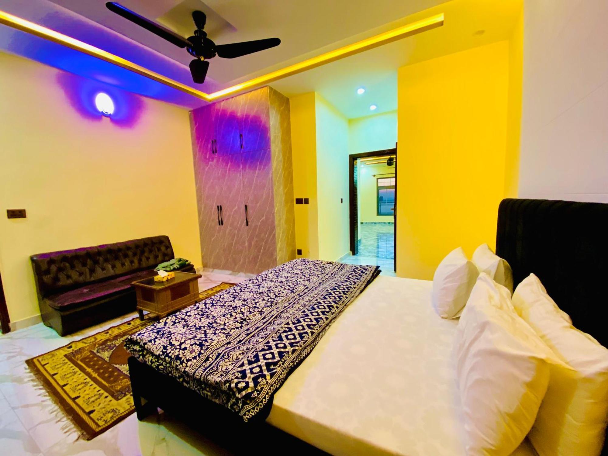Moonlight Guest House Rawalpindi Luaran gambar