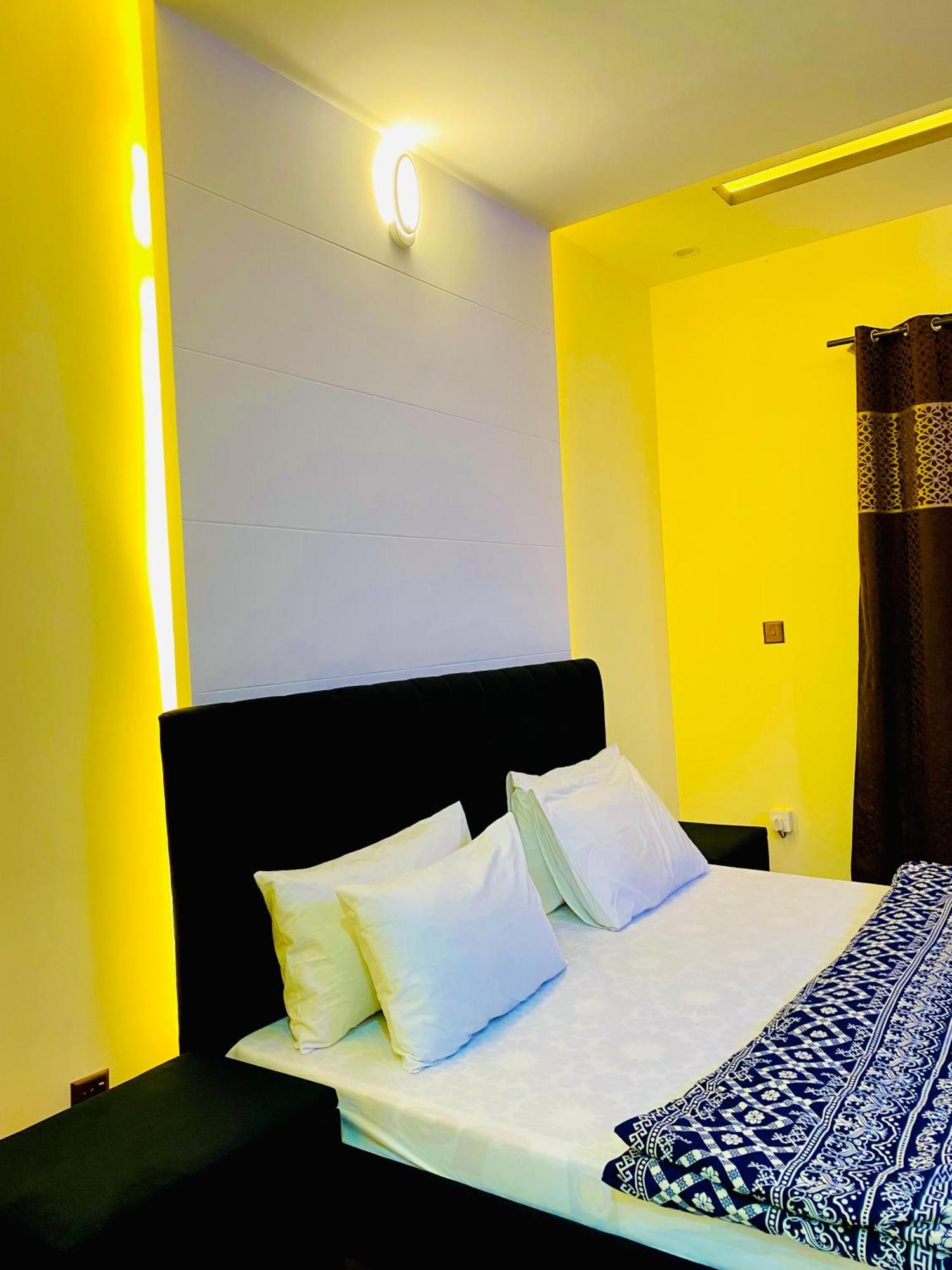 Moonlight Guest House Rawalpindi Luaran gambar