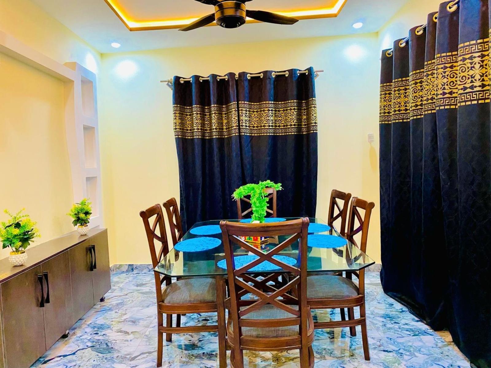 Moonlight Guest House Rawalpindi Luaran gambar